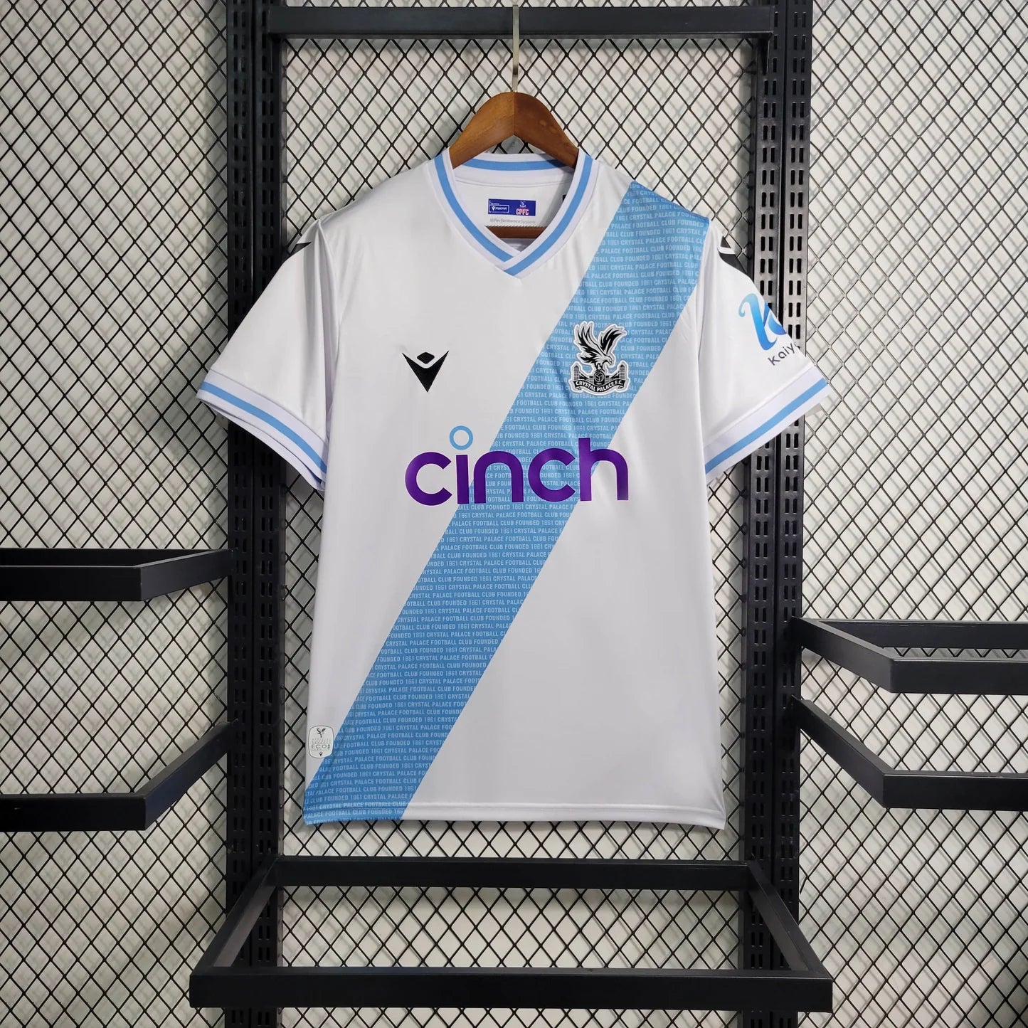 Crystal Palace 23/24 Away Jersey (M)