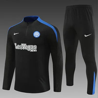 Inter Milan Trainings Kit
