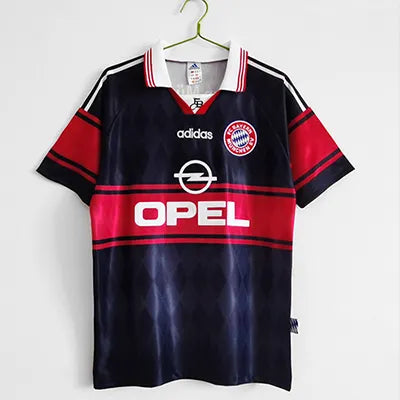 1997-1999 Bayern Home jersey